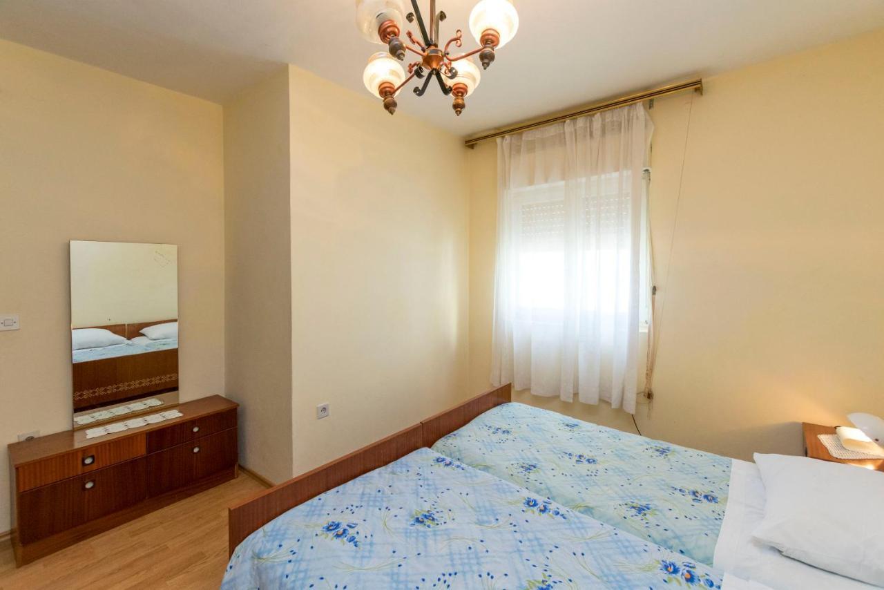Apartment Lele Primošten Kültér fotó
