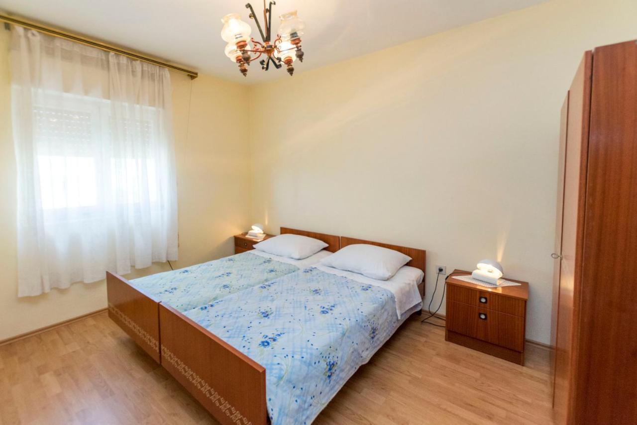 Apartment Lele Primošten Kültér fotó